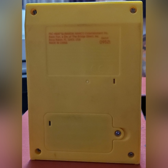 Vintage PAC-MAN Handheld Game - Picture 4 of 4